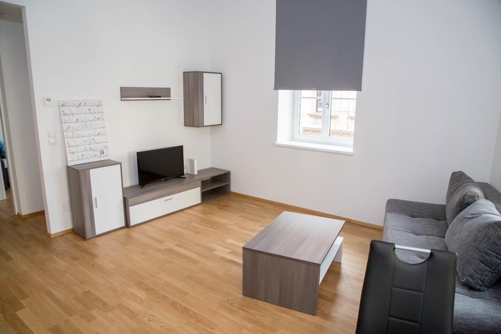 Debo Apartments Schoenbrunner Strasse - Contactless Check In Вена Экстерьер фото